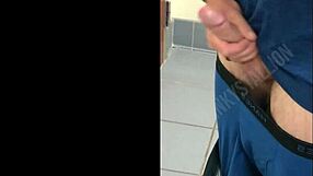 Twinkystallions - jerking off video
