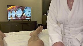 Tricky pick-up guy seduced pregnant housekeeper in hotel