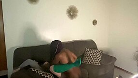 Girl has the loudest squirting orgasms one after another