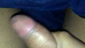 Good morning handjob from an Indian boy, it's better to see than describe