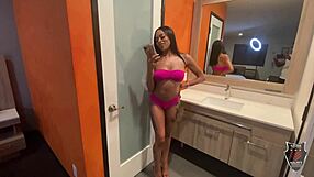 Nice Inked Tushy! Sexy Ava Valentina Rides Wild