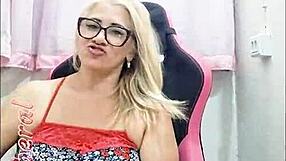 Blonde slut shows off pussy with buttplug at hotel for horny guys