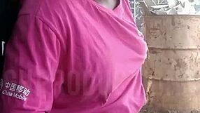 I met an African teen 18+ slut at the park. Public upskirt play turned into making out