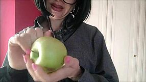 Chantalchannel - I’m burning up even dressed as a man for Halloween!