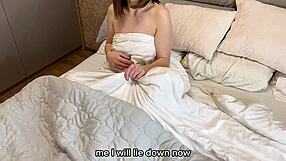 I couldn't resist fucking my Russian stepmom during her massage, pure amateur heat!