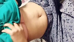 Desi Indian college girl shares viral MMS clip with friends