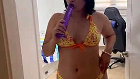 Colombian babe deepthroats my roommate after he loses his pants.