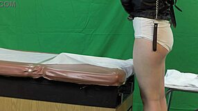 Scarlett Johnson undergoes detailed medical vag inspection