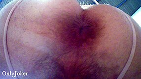 Ever seen an ass this open and ready for play?